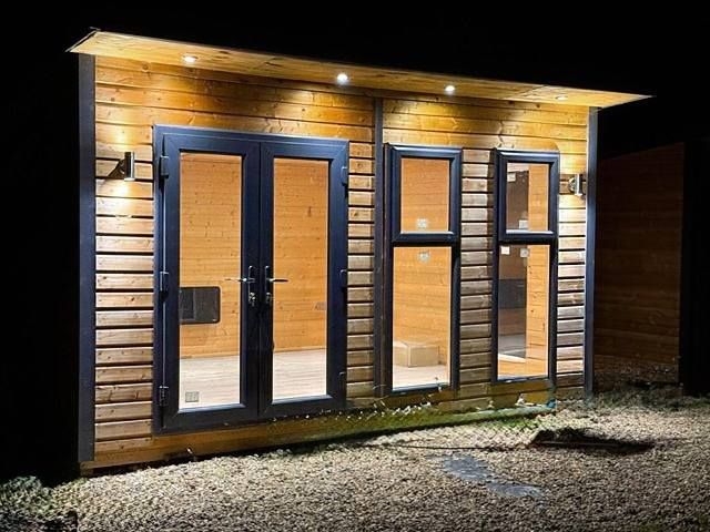 freya-upvc-studio-summerhouse-7-kireth-ai